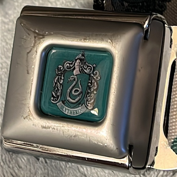Slytherin Crest Harry Potter safety belt seatbelt buckle belt 25” to 45” waist - Picture 6 of 10